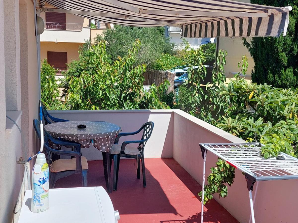 Apartmani Toni Vodice Zewnętrze zdjęcie