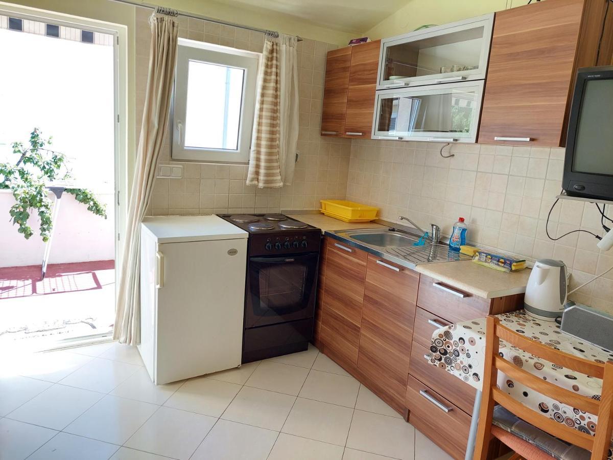 Apartmani Toni Vodice Zewnętrze zdjęcie